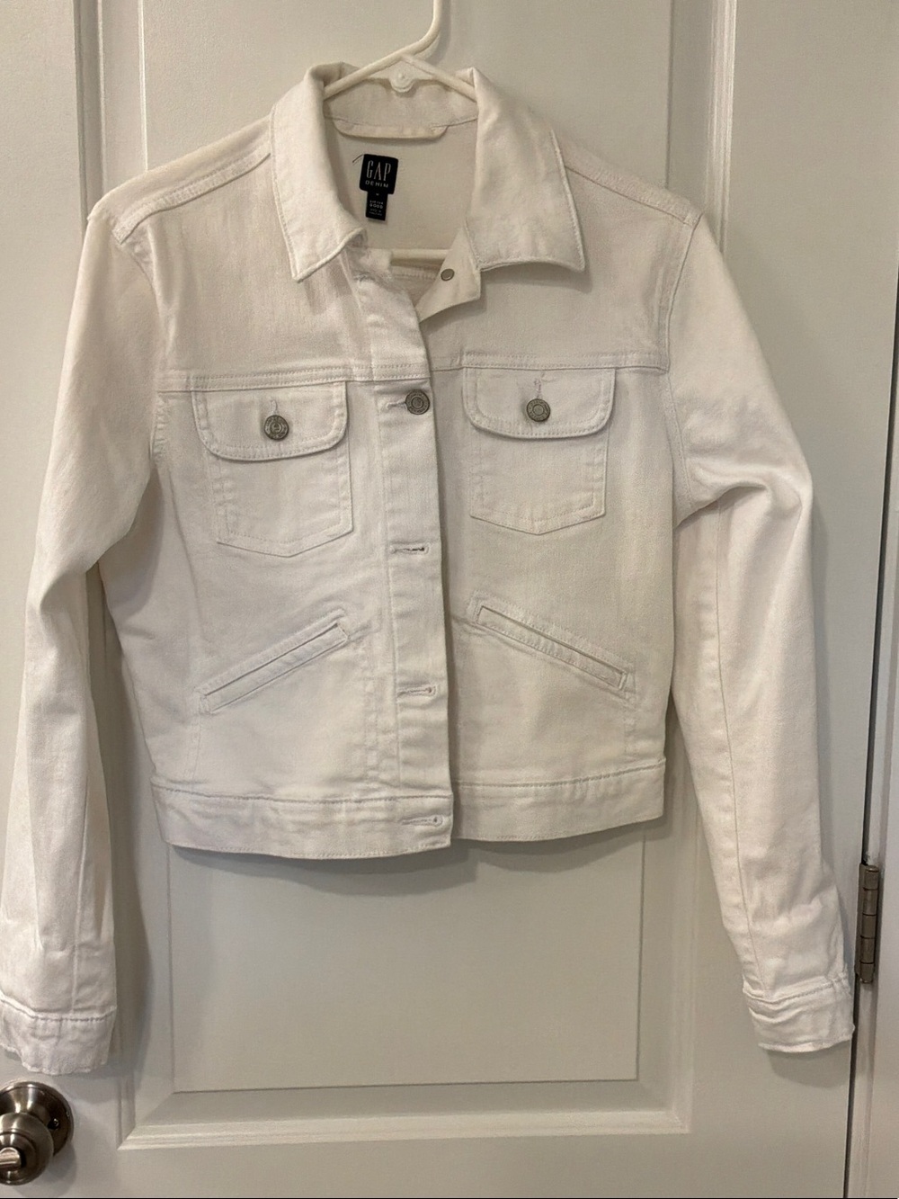 GAP White Denim Jean Jacket